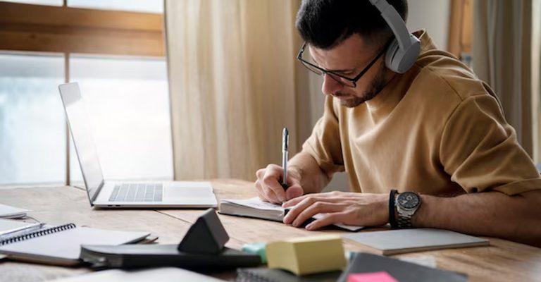 Cursos grátis com vagas disponíveis hoje