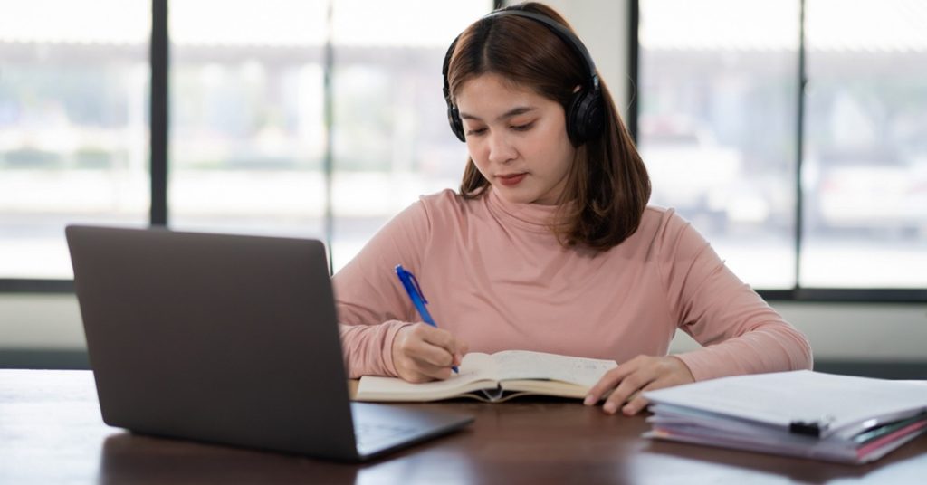 Cursos grátis para fazer a distância