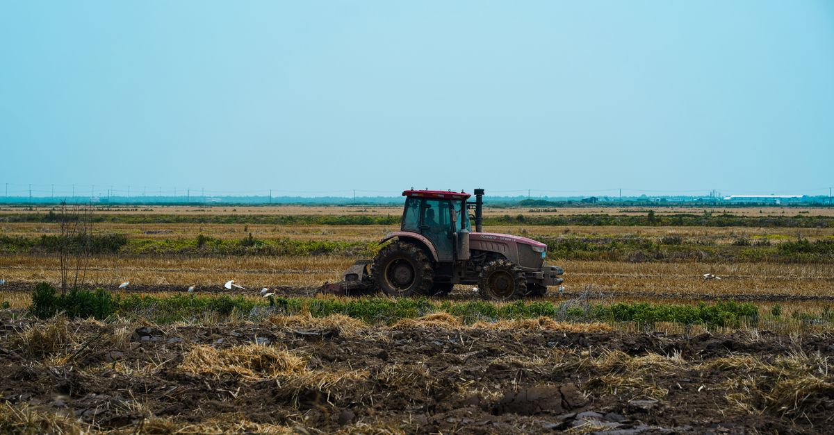 Financiar máquinas e implementos para o produtor rural